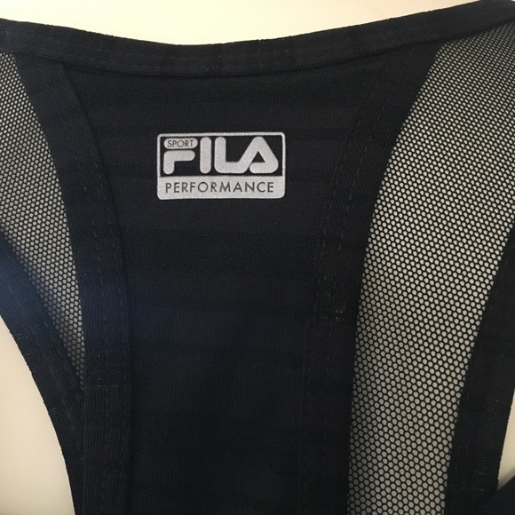 Fila top with sports bra Tank Sz Medium - Picture 12 of 15